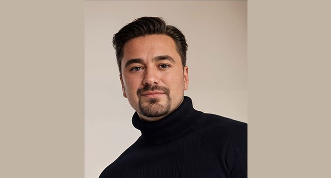 آدز أدفايزور