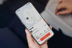 5 عوامل تحدد اختيار خدمات حجز المركبات في الإمارات